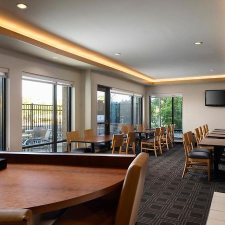 Towneplace Suites Енн-Арбор Екстер'єр фото